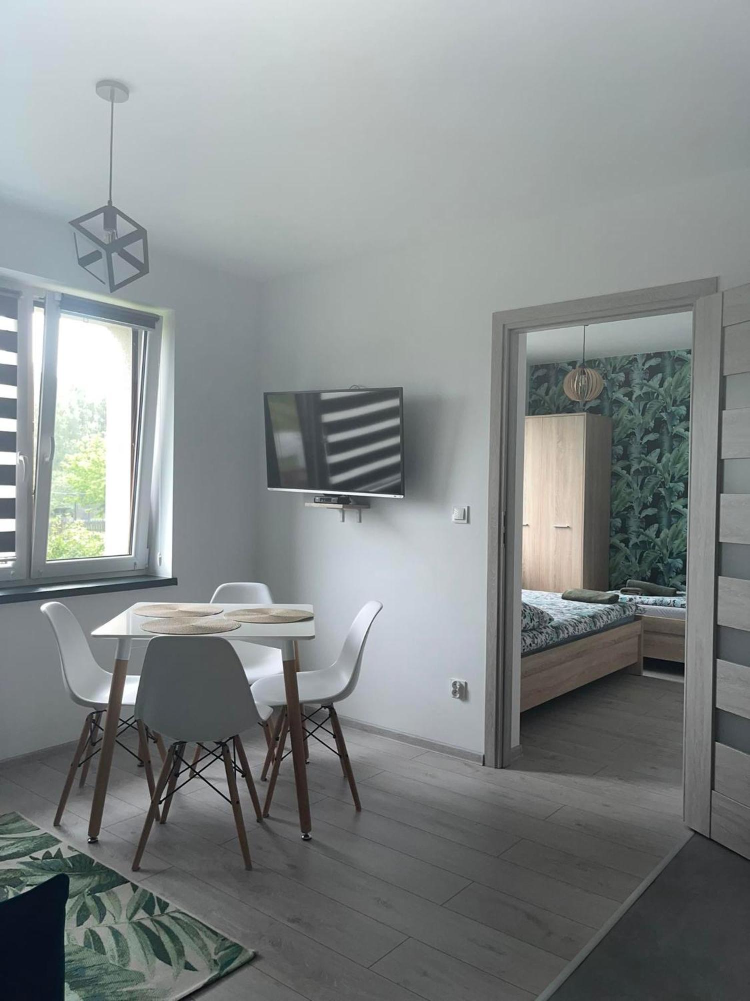 Apartamenty Happy House Zator Exterior photo