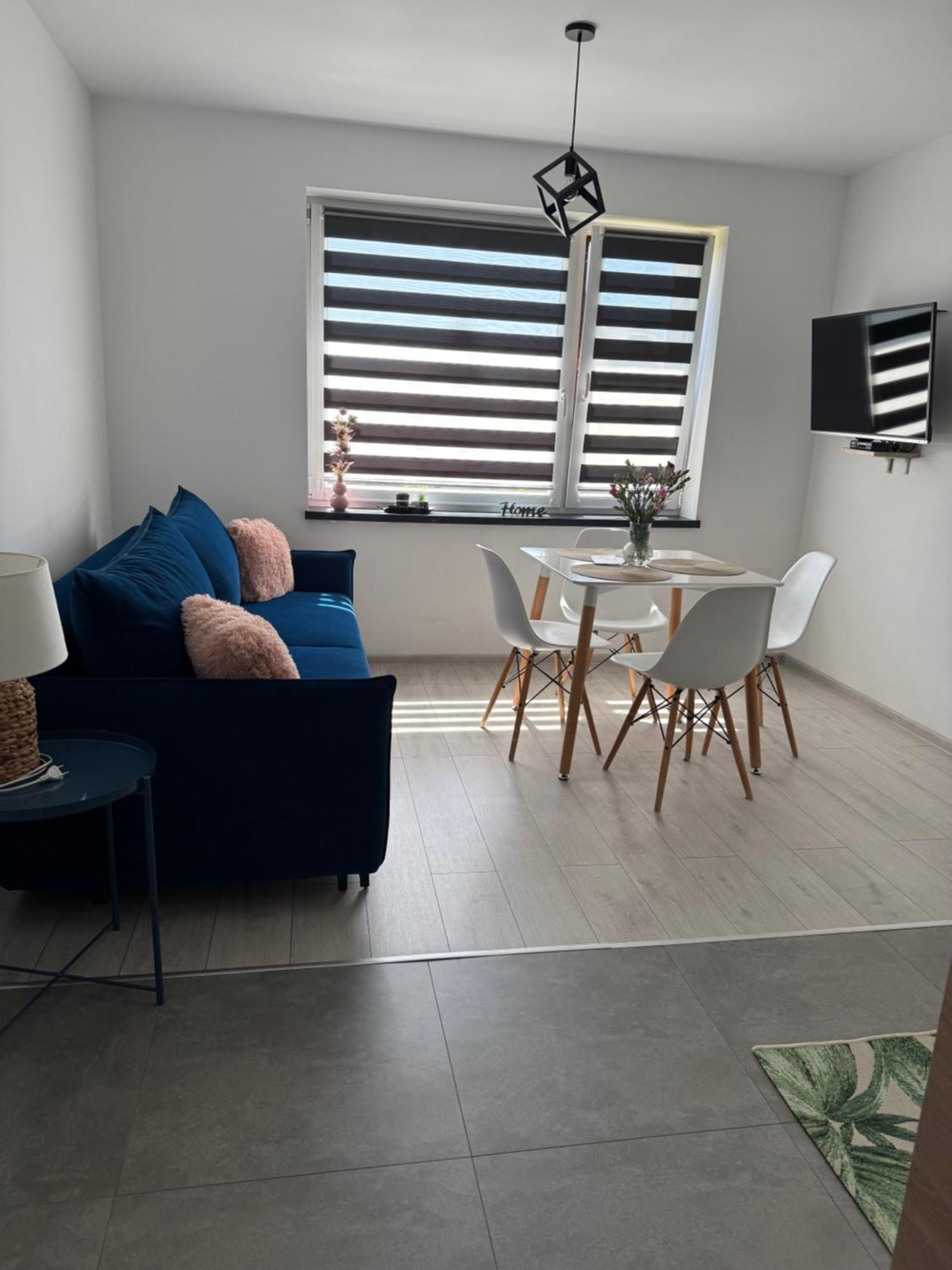 Apartamenty Happy House Zator Exterior photo
